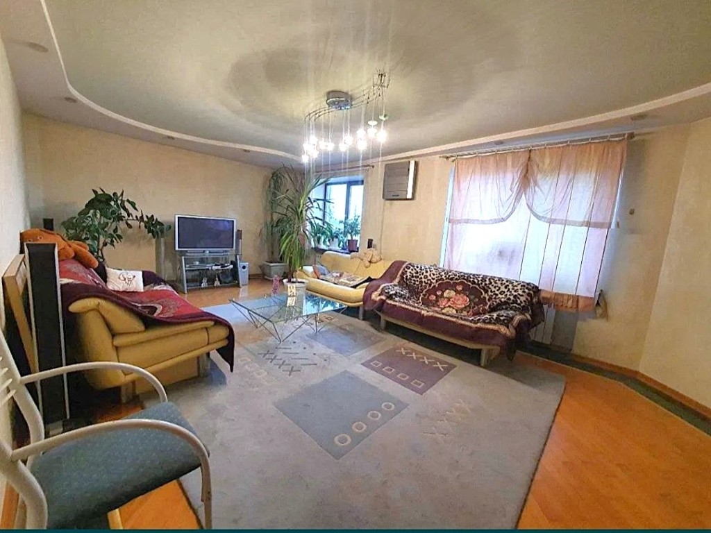 продажа многокомнатной квартиры номер A-173528 в Малиновском районе, фото номер 18